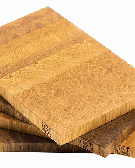 Planche à découper en chêne, bois de bout, fait à la main