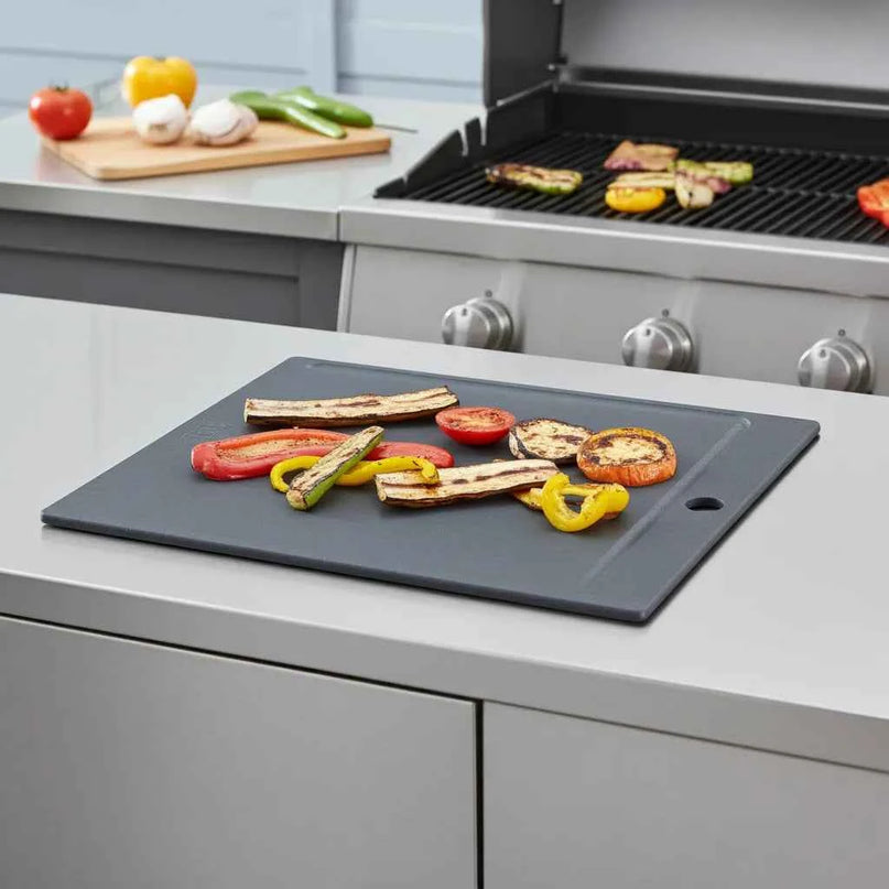 Planche à découper noire avec ligne de jus – Votre partenaire de cuisine fiable pour une cuisson sans effort ! - NXT Board